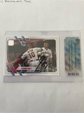 2021 Topps Mike Trout Autographed Baseball Card